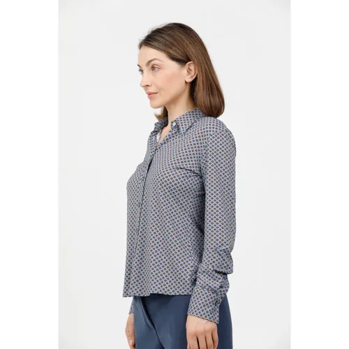 Blouses & Shirts > Shirts - - Caliban - Modalova