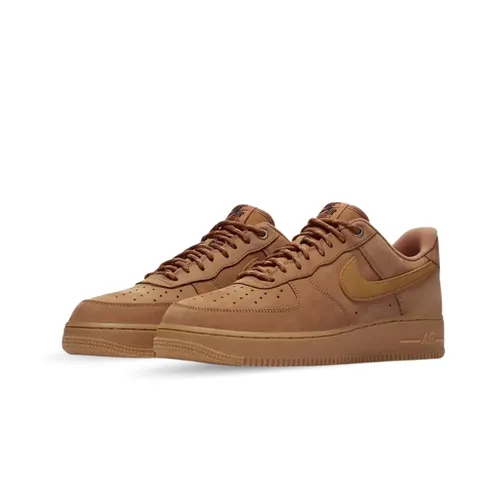 Nike - Shoes > Sneakers - Brown - Nike - Modalova