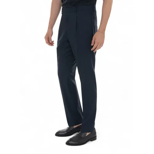 Trousers > Slim-fit Trousers - - Hindustrie - Modalova