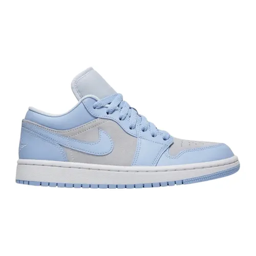 Jordan - Shoes > Sneakers - Blue - Jordan - Modalova