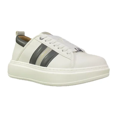 Shoes > Sneakers - - Alexander Smith - Modalova