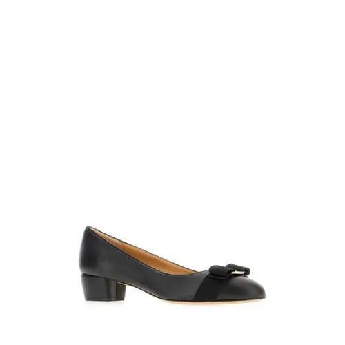 Shoes > Heels > Pumps - - Ferragamo - Modalova