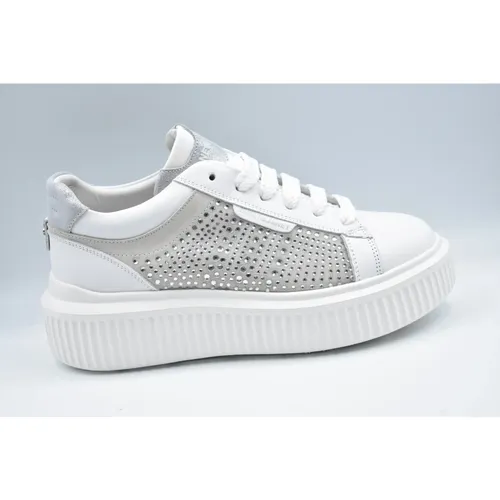 Shoes > Sneakers - - Janet & Janet - Modalova