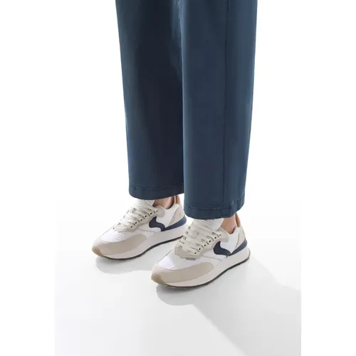 Shoes > Sneakers - - Voile Blanche - Modalova