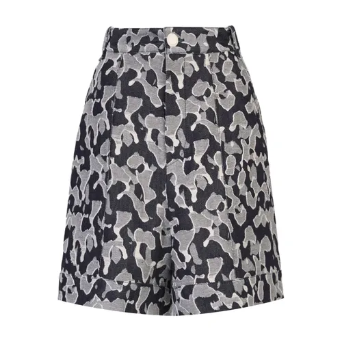 Shorts > Short Shorts - - Takaturna - Modalova