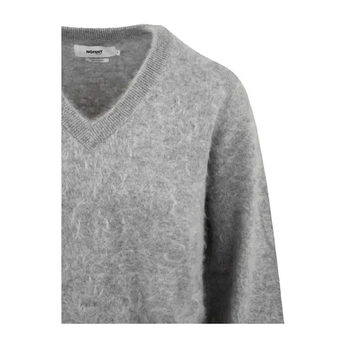 Knitwear > V-neck Knitwear - - Notshy - Modalova