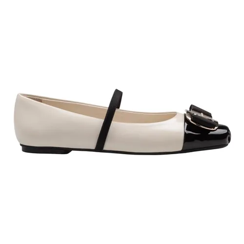 Shoes > Flats > Ballerinas - - Ferragamo - Modalova