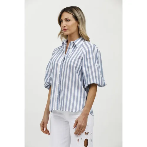 Blouses & Shirts > Shirts - - Caliban - Modalova