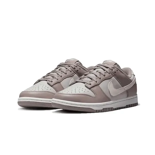 Nike - Shoes > Sneakers - Beige - Nike - Modalova