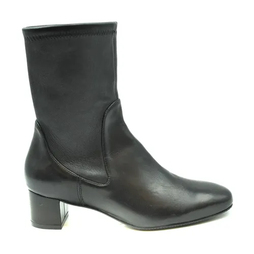 Shoes > Boots > Heeled Boots - - Stuart Weitzman - Modalova