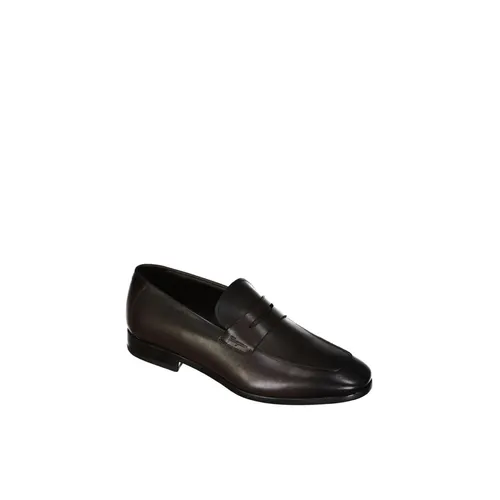 Shoes > Flats > Loafers - - Ferragamo - Modalova