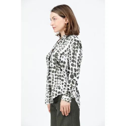 Blouses & Shirts > Shirts - - Caliban - Modalova