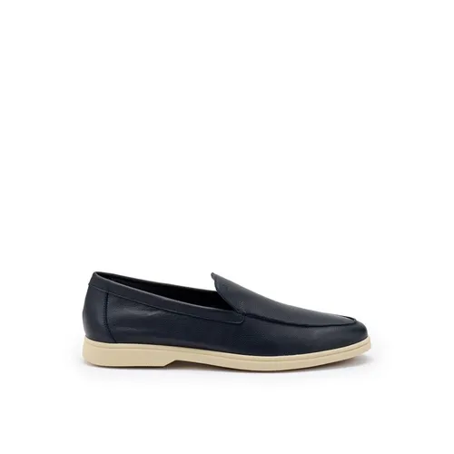 Shoes > Flats > Loafers - - Frau - Modalova