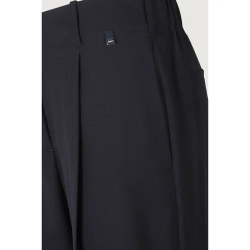 Trousers > Straight Trousers - - Herno - Modalova