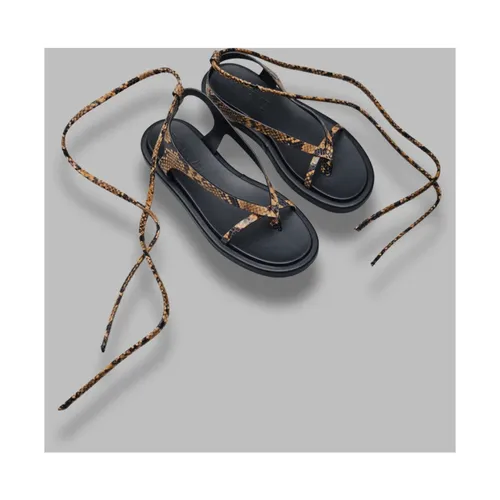 Shoes > Sandals > Flat Sandals - - Poeve - Modalova