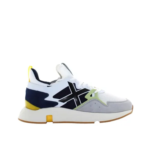 Shoes > Sneakers - - Munich - Modalova