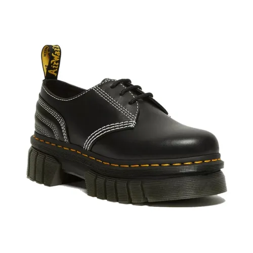 Shoes > Flats > Laced Shoes - - Dr. Martens - Modalova