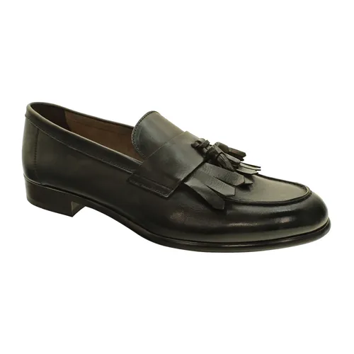 Shoes > Flats > Loafers - - Doucal's - Modalova