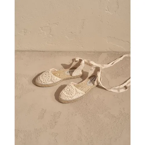 Shoes > Flats > Espadrilles - - Manebí - Modalova
