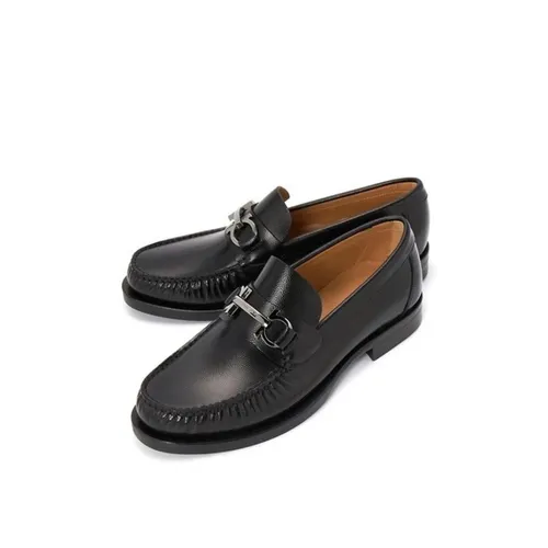 Shoes > Flats > Loafers - - Ferragamo - Modalova