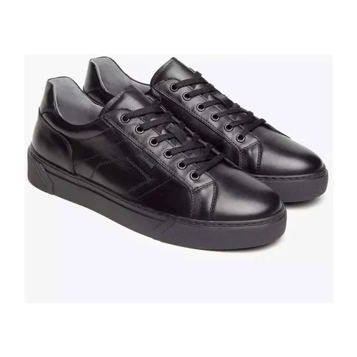 Shoes > Sneakers - - Nerogiardini - Modalova