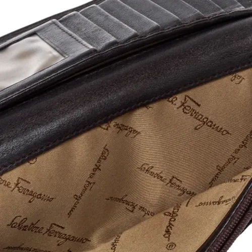 Pre-owned > Pre-owned Accessories > Pre-owned Wallets - - Salvatore Ferragamo Pre-owned - Modalova