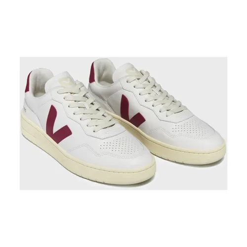 Veja - Shoes > Sneakers - White - Veja - Modalova