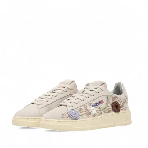 Shoes > Sneakers - - Autry - Modalova