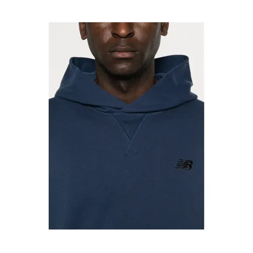 Sweatshirts & Hoodies > Hoodies - - New Balance - Modalova