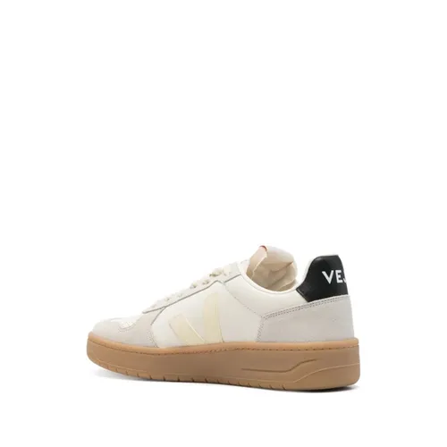 Veja - Shoes > Sneakers - White - Veja - Modalova