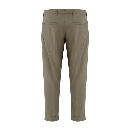 Trousers > Chinos - - Berwick - Modalova
