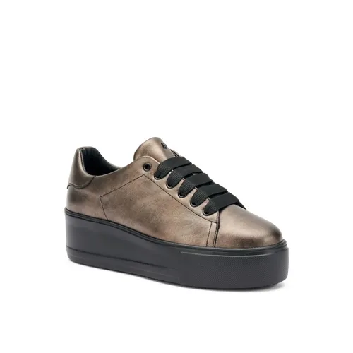 Frau - Shoes > Sneakers - Brown - Frau - Modalova