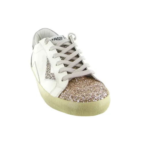 Shoes > Sneakers - - 4B12 - Modalova