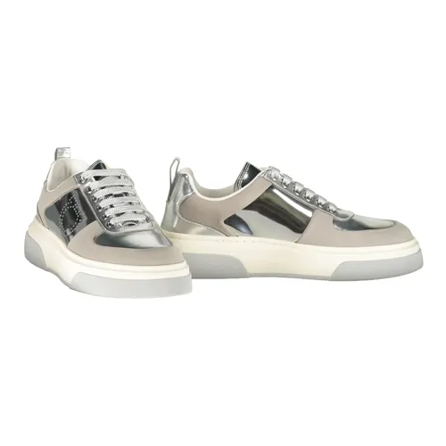 Shoes > Sneakers - - Ferragamo - Modalova