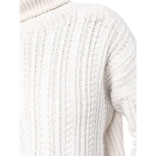 Knitwear > Turtlenecks - - Eleventy - Modalova
