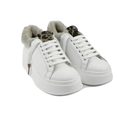 Shoes > Sneakers - - Lemaré - Modalova