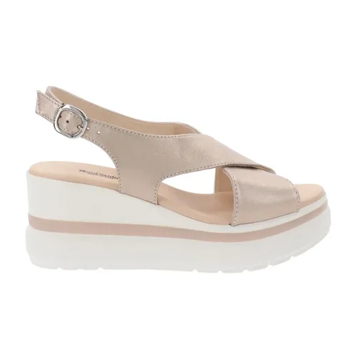 Shoes > Heels > Wedges - - Nerogiardini - Modalova
