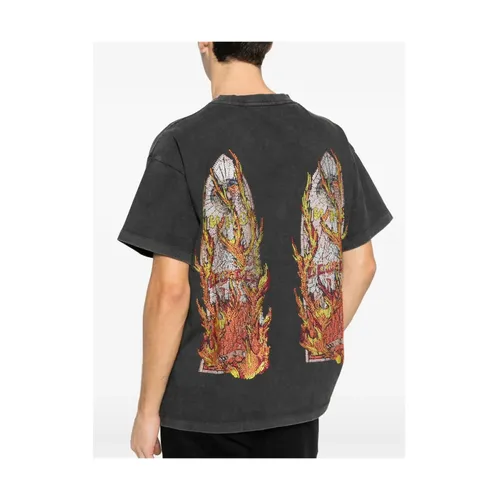 Tops > T-Shirts - - Who Decides War - Modalova