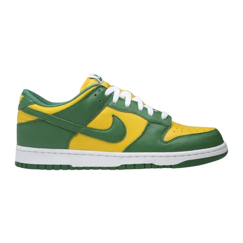 Nike - Shoes > Sneakers - Yellow - Nike - Modalova