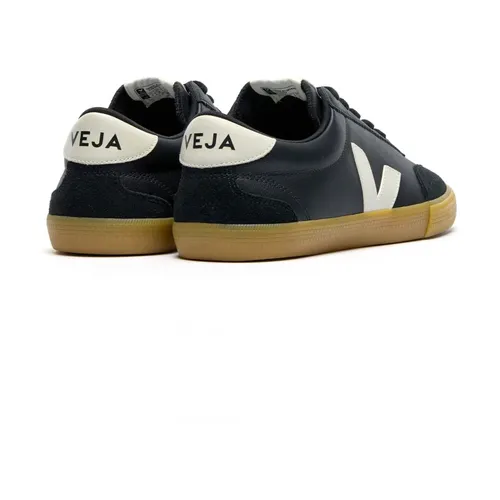 Veja - Shoes > Sneakers - Black - Veja - Modalova