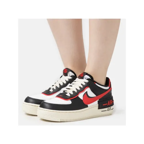 Shoes > Sneakers - - Nike - Modalova