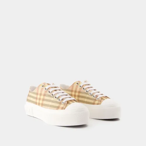 Shoes > Sneakers - - Burberry - Modalova
