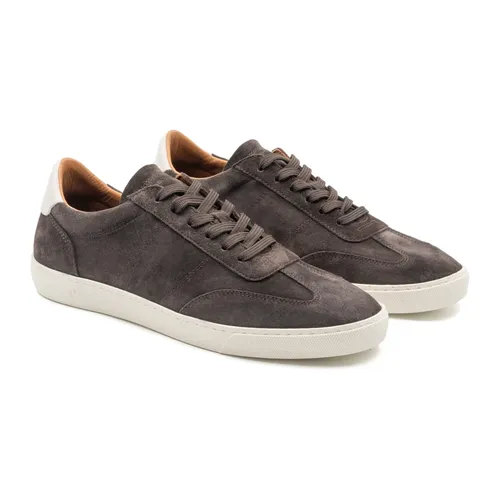 Shoes > Sneakers - - Ambitious - Modalova