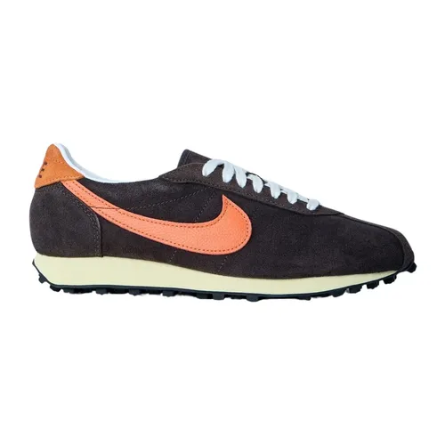 Nike - Shoes > Sneakers - Brown - Nike - Modalova
