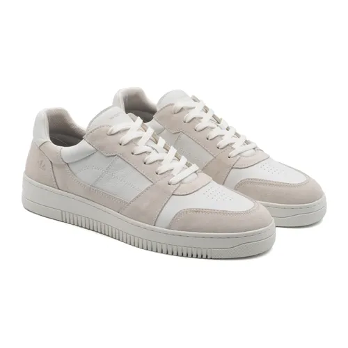 Shoes > Sneakers - - Ambitious - Modalova