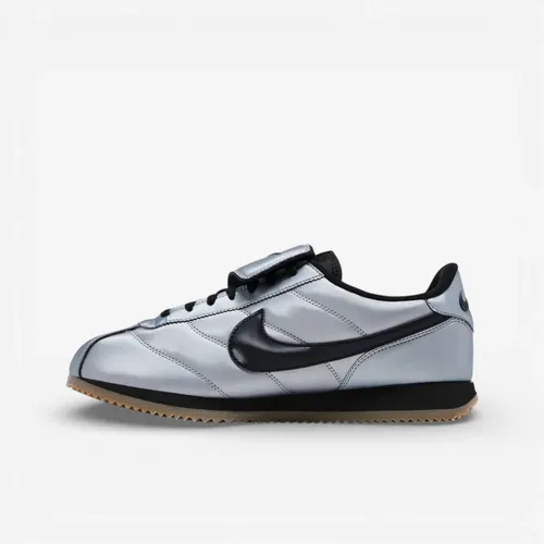 Nike - Shoes > Sneakers - Gray - Nike - Modalova