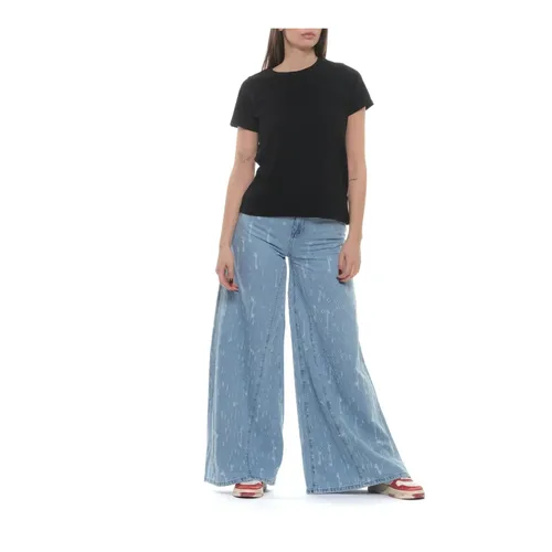 Tops > T-Shirts - - Majestic Filatures - Modalova