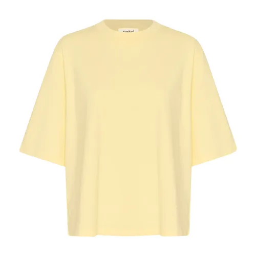 Tops > T-Shirts - - Soaked in Luxury - Modalova