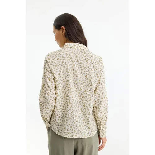 Blouses & Shirts > Shirts - - IN Front - Modalova