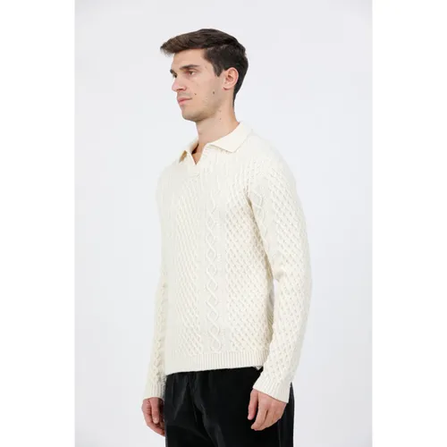 Knitwear > V-neck Knitwear - - Irish Crone - Modalova